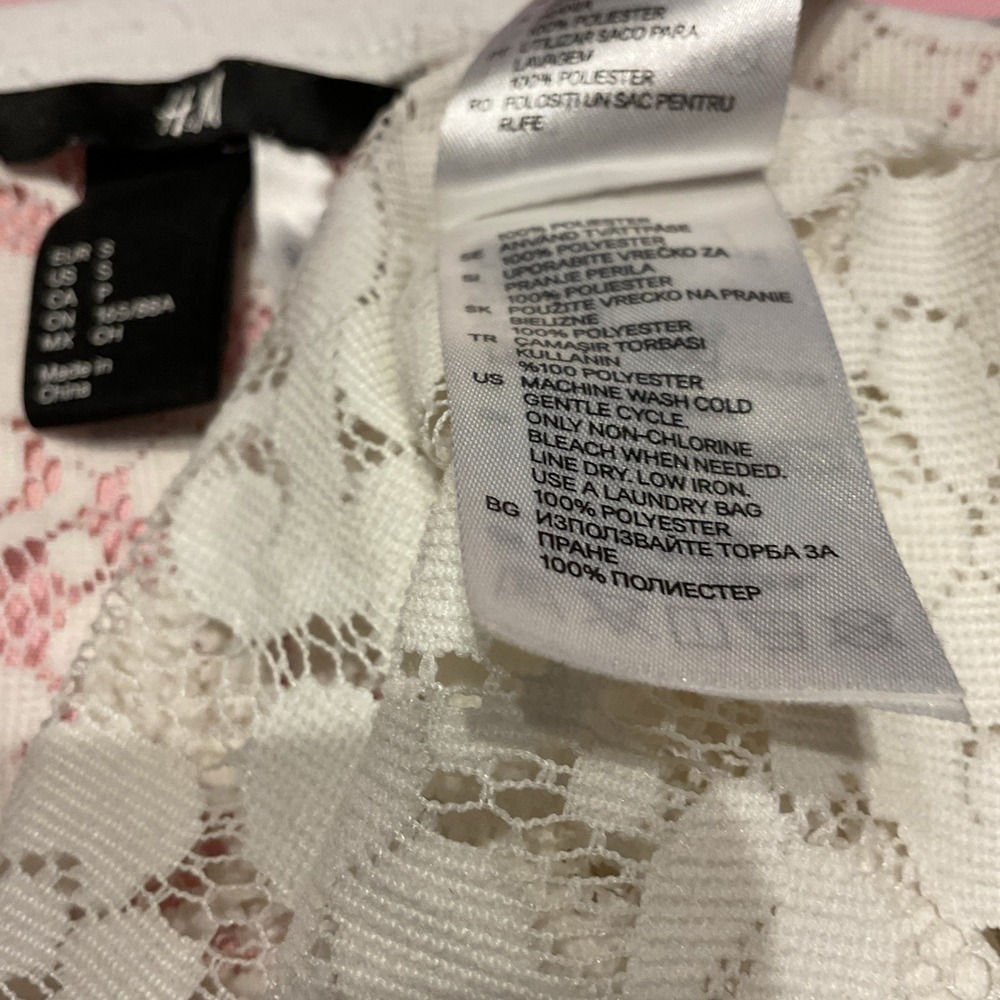 H&M Lace Top Women Small White Excellent Short Sleeve Floral Scoop Neck Blouse - Picture 3 of 6